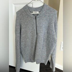Madewell Gray Crew Neck Sweater with Cozy Texture